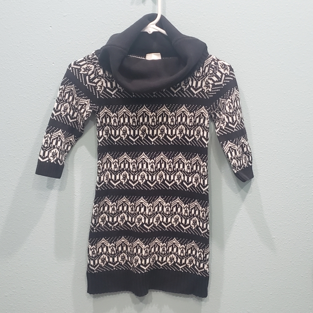 Adorable Girls Pattern Sweater Dress, Size 7/8